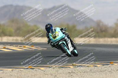 media/Apr-20-2025-CVMA (Sun) [[39090e8767]]/Race 11-500-350 Supersport (Holeshot)/